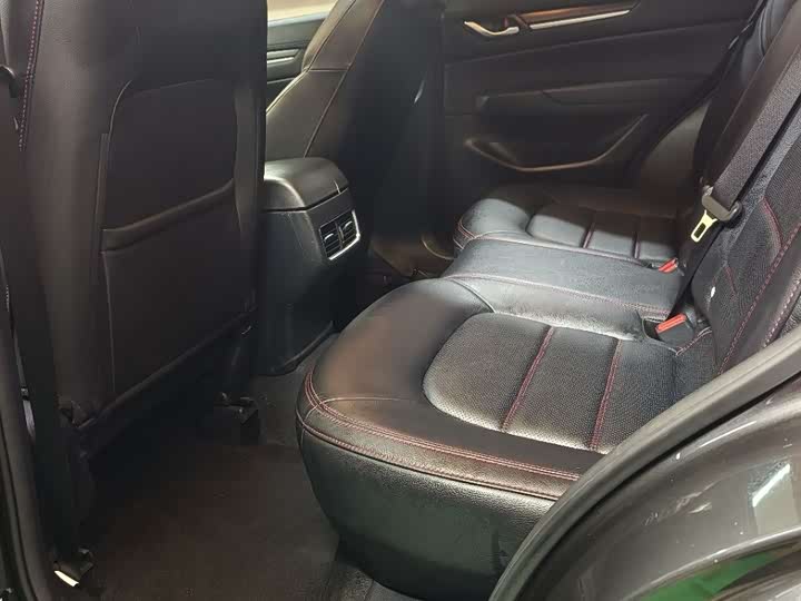 Фото 8 - Mazda CX-5