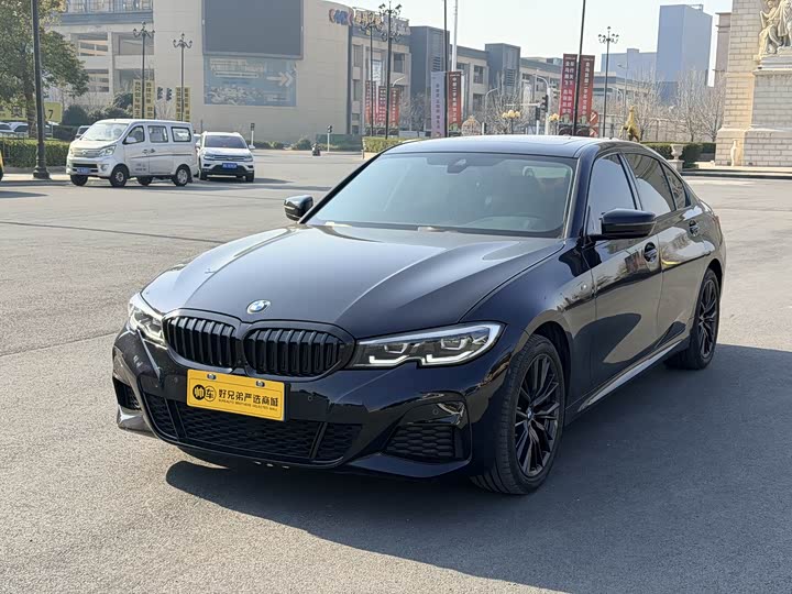 Фото 1 - BMW 3 Series