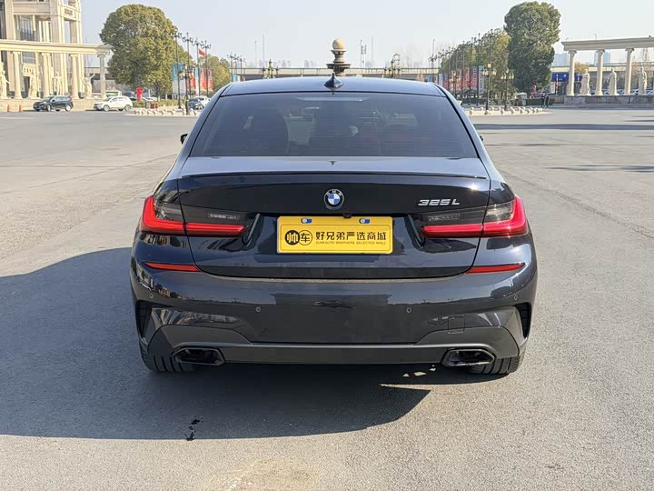 Фото 9 - BMW 3 Series