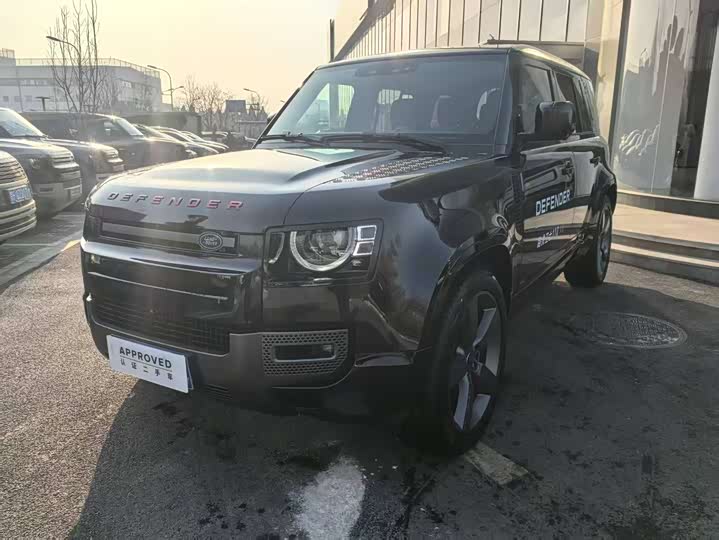 Фото 1 - Land Rover Defender