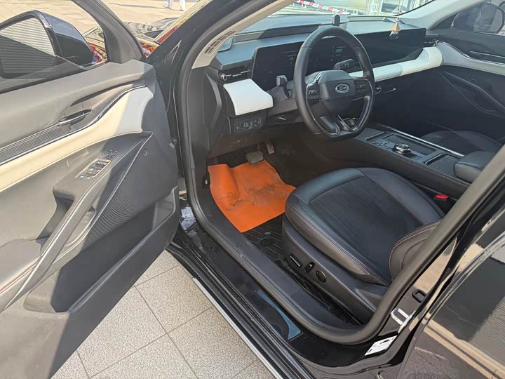 Фото 4 - Ford Mondeo