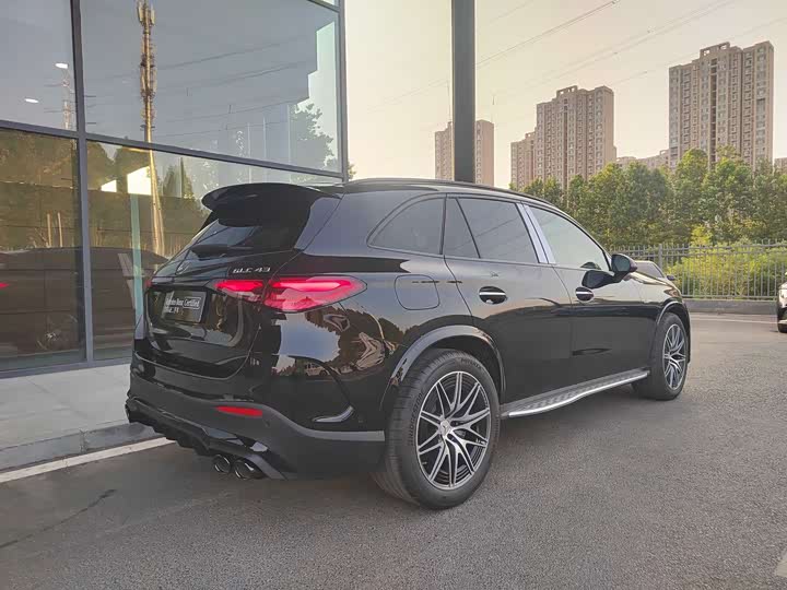 Фото 4 - Mercedes-Benz GLC-Class AMG