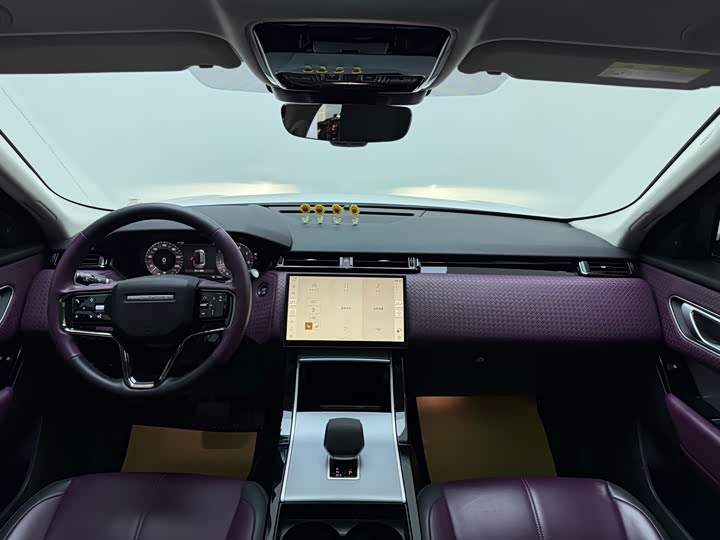 Фото 9 - Land Rover Range Rover Velar