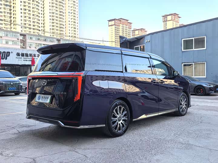 Фото 5 - GAC Trumpchi E9