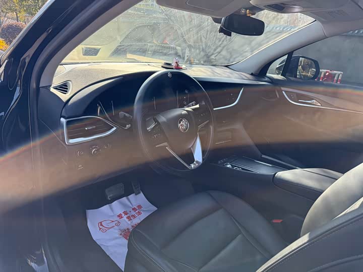 Фото 7 - Buick Enclave