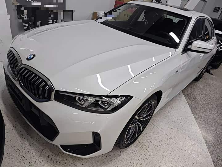 Фото 2 - BMW 3 Series