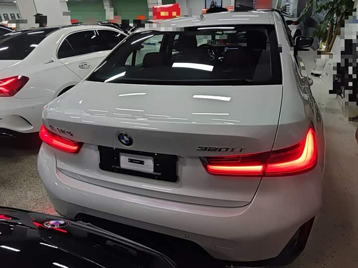 Фото 6 - BMW 3 Series