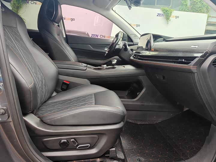 Фото 3 - Changan UNI-K