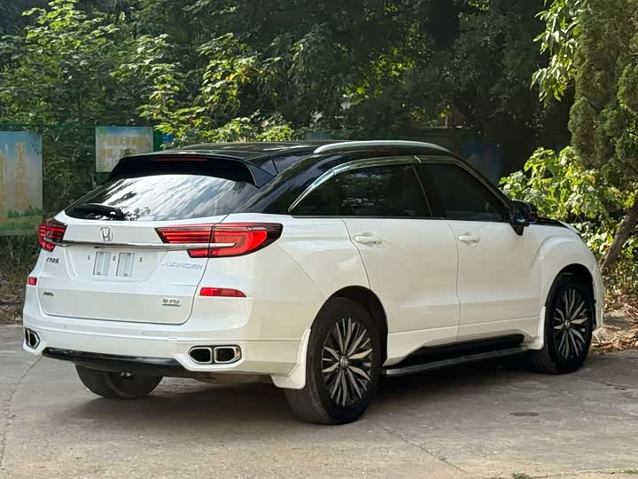 Фото 7 - Honda Avancier