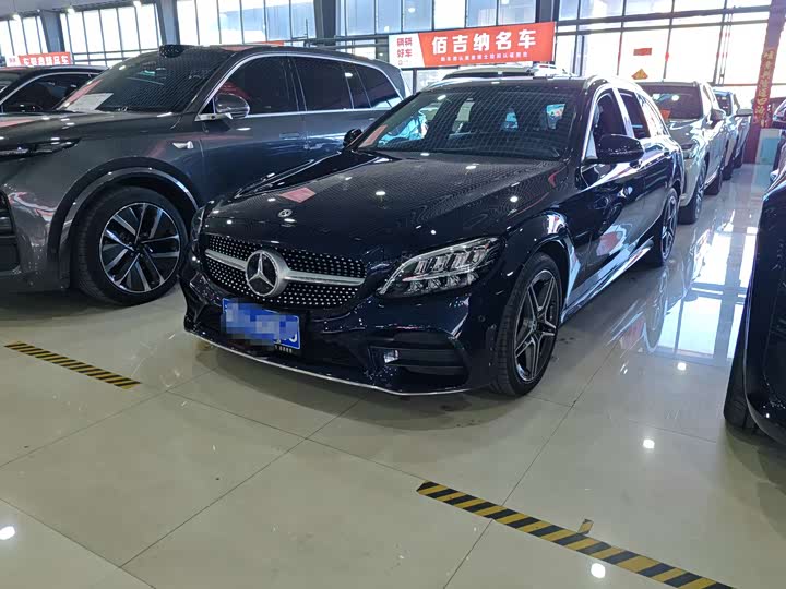 Фото 1 - Mercedes-Benz C-Class