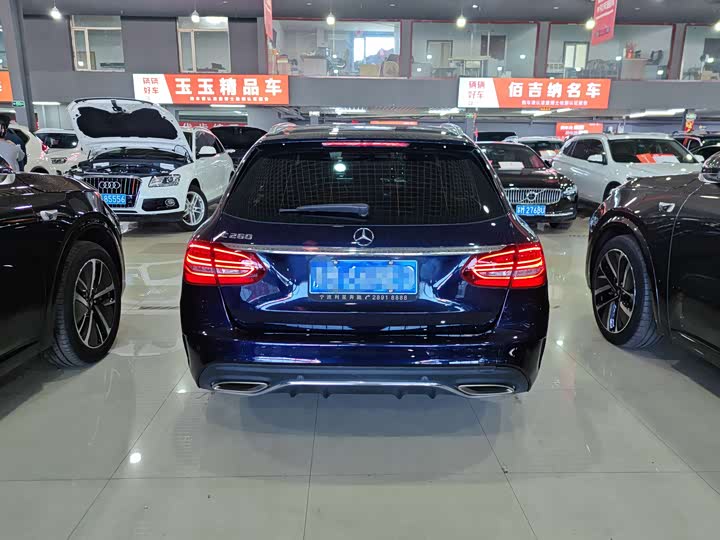 Фото 5 - Mercedes-Benz C-Class