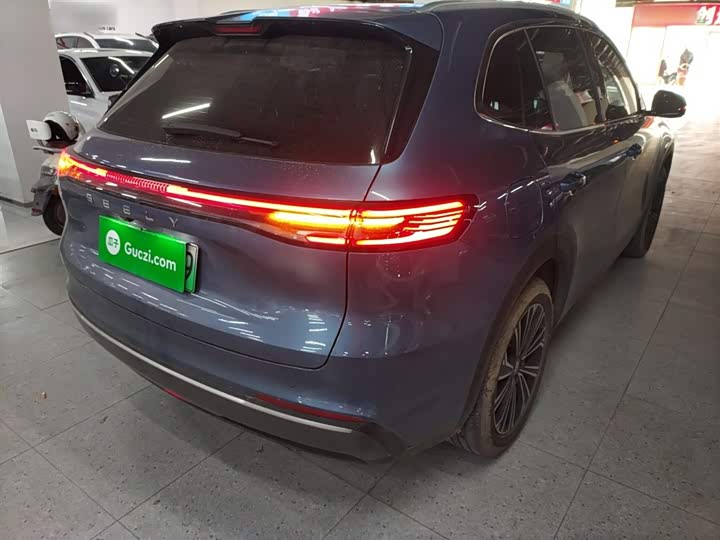 Фото 7 - Geely Galaxy Starship 7