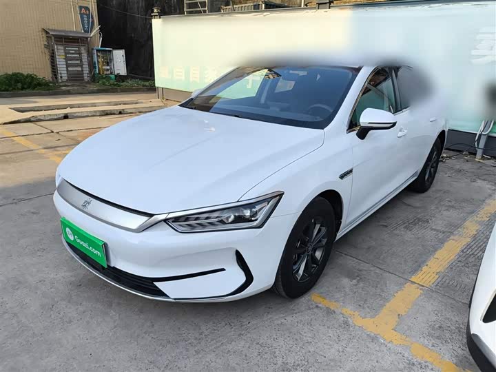 Фото 2 - BYD Qin Plus