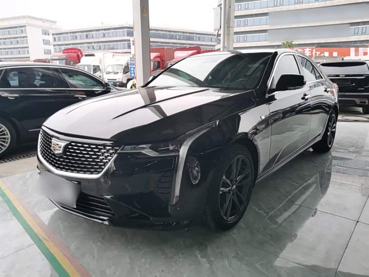 Фото 1 - Cadillac CT4