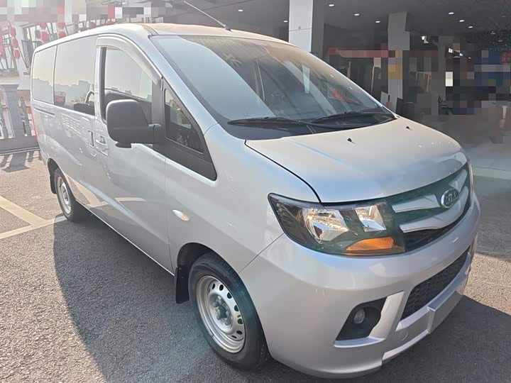 Фото 4 - JAC Refine M3