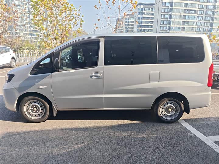 Фото 5 - JAC Refine M3