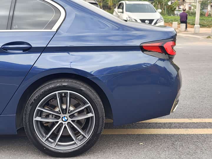 Фото 7 - BMW 5 Series