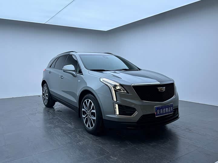Фото 3 - Cadillac XT5