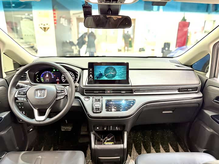 Фото 5 - Honda Elysion