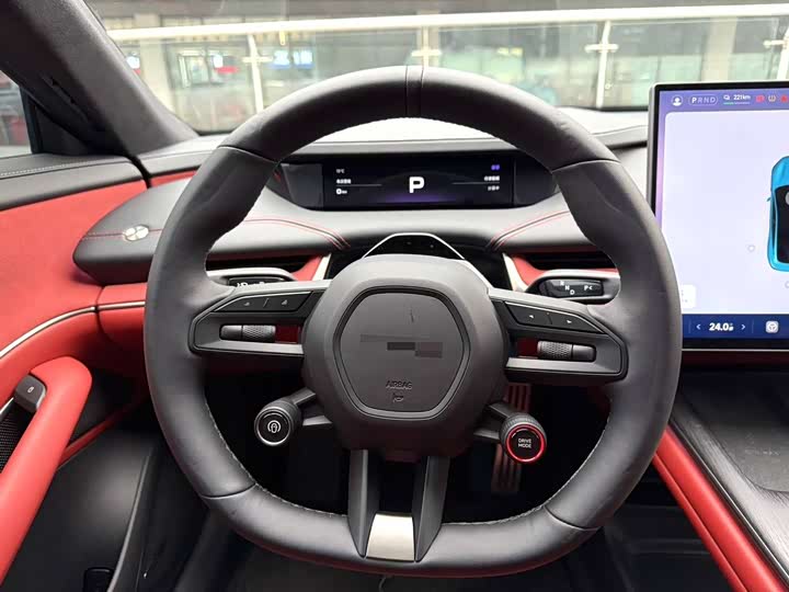 Фото 9 - Xiaomi SU7