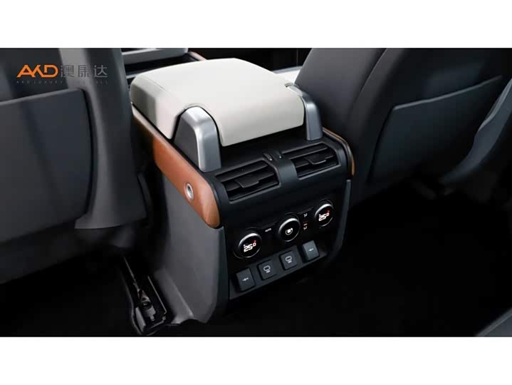 Фото 9 - Land Rover Defender