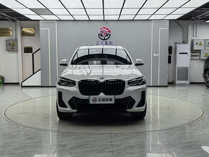 Фото 2 - BMW iX3