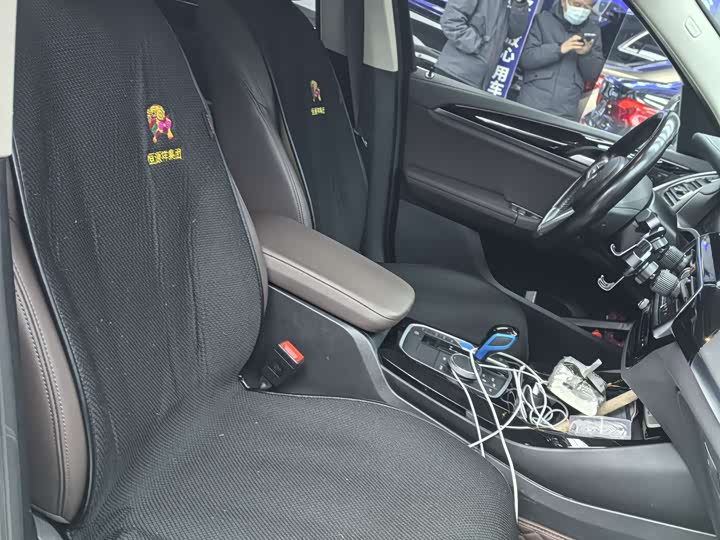 Фото 9 - BMW iX3