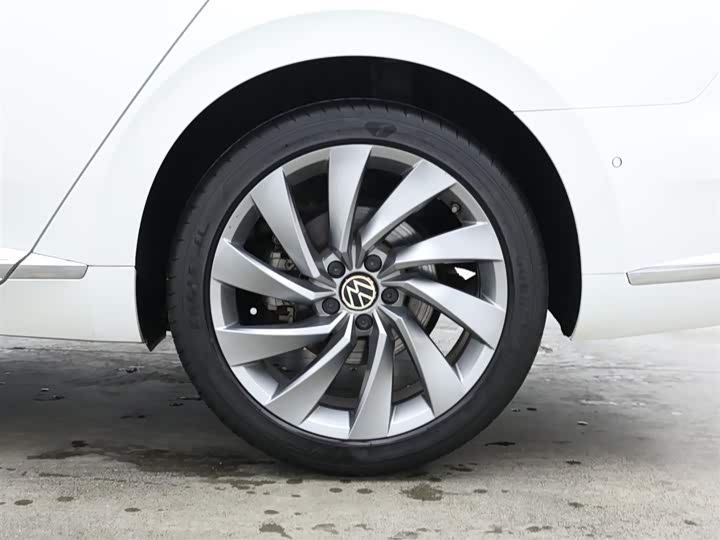 Фото 9 - Volkswagen CC