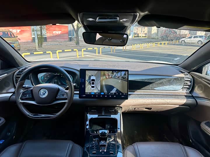 Фото 8 - BYD Han