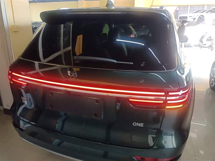 Фото 6 - LiXiang One