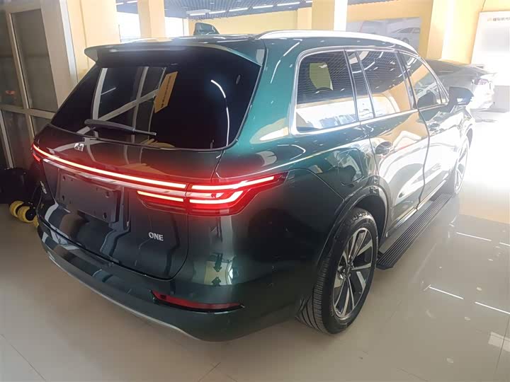 Фото 7 - LiXiang One