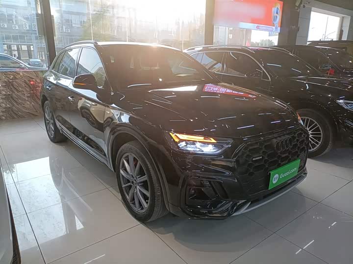 Фото 4 - Audi Q5L