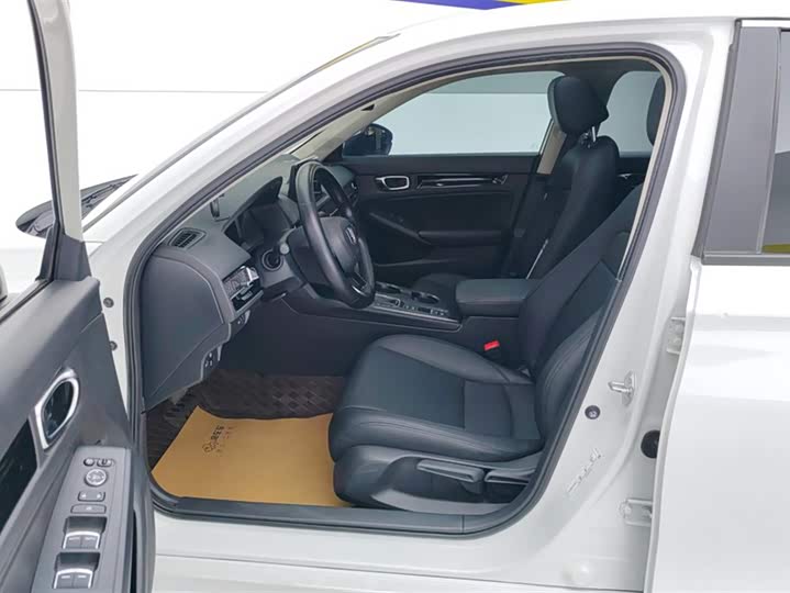 Фото 9 - Honda Civic