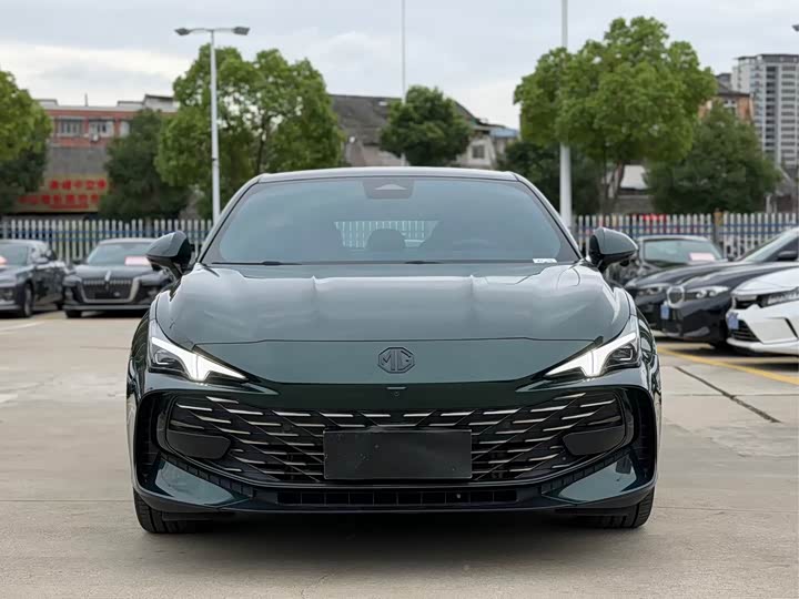 Фото 2 - MG Motor 7