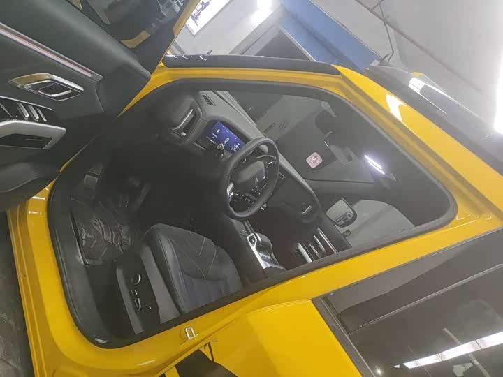 Фото 3 - Changan Deepal G318