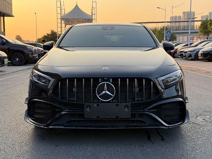 Фото 2 - Mercedes-Benz A-Class AMG