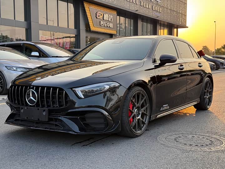 Фото 3 - Mercedes-Benz A-Class AMG