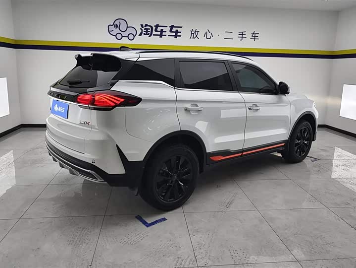 Фото 3 - Geely Atlas
