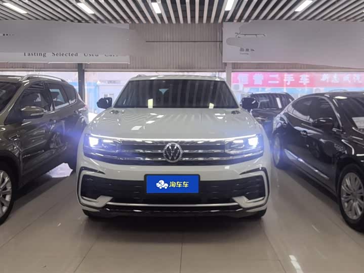 Фото 2 - Volkswagen Teramont X