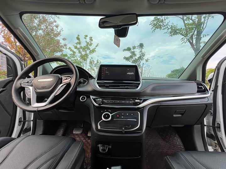 Фото 6 - Maxus G20