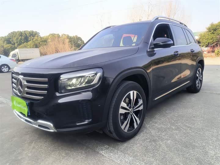 Фото 2 - Mercedes-Benz GLB-Class