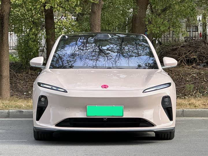 Фото 3 - Nio ET5