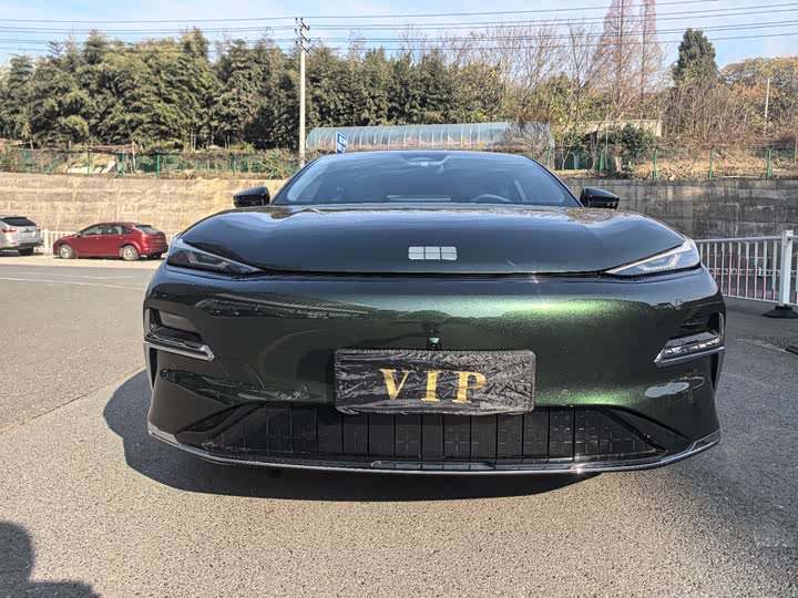 Фото 2 - Geely Galaxy Starshine 8 EM-i