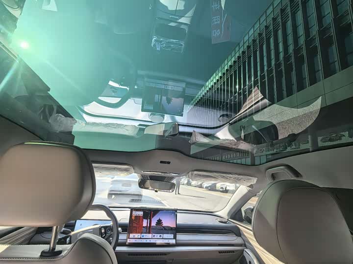 Фото 8 - Geely Galaxy Starshine 8 EM-i