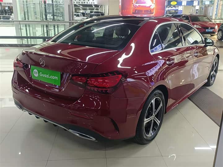 Фото 7 - Mercedes-Benz A-Class