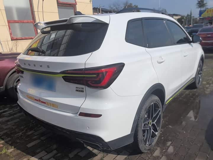 Фото 7 - Roewe RX5