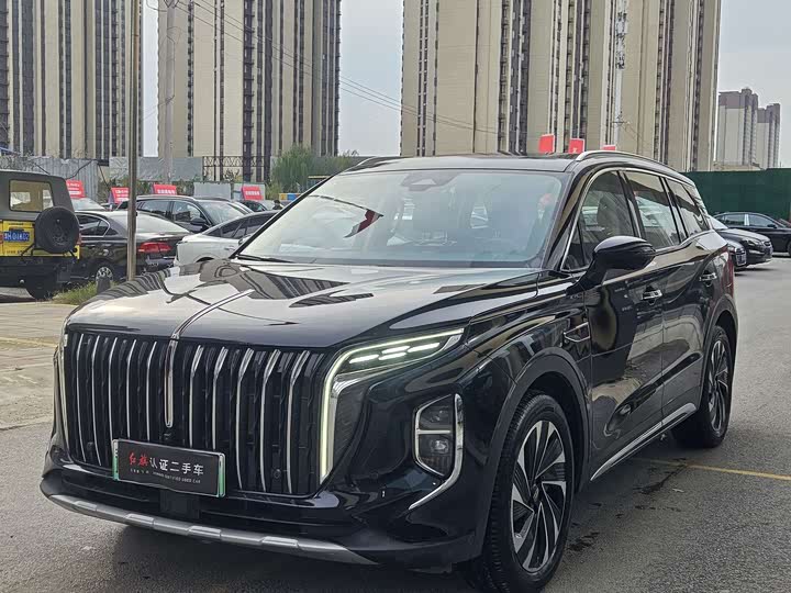 Фото 1 - Hongqi HS7 Hybrid