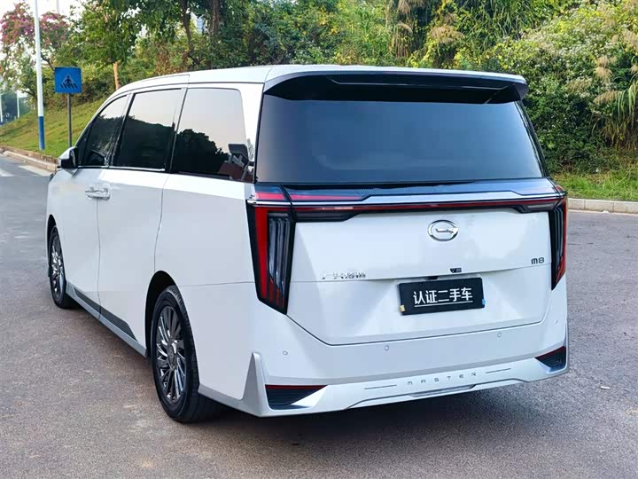 Фото 5 - GAC Trumpchi M8