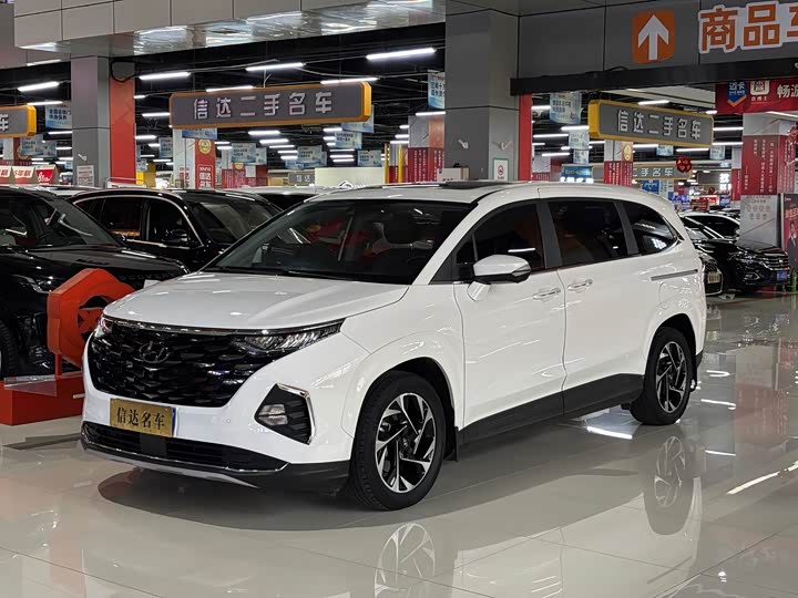 Фото 1 - Hyundai Custo