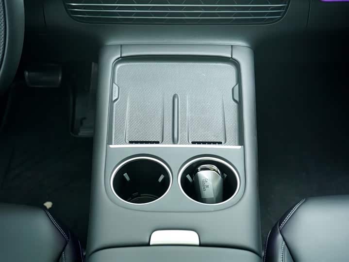 Фото 7 - XPeng G6